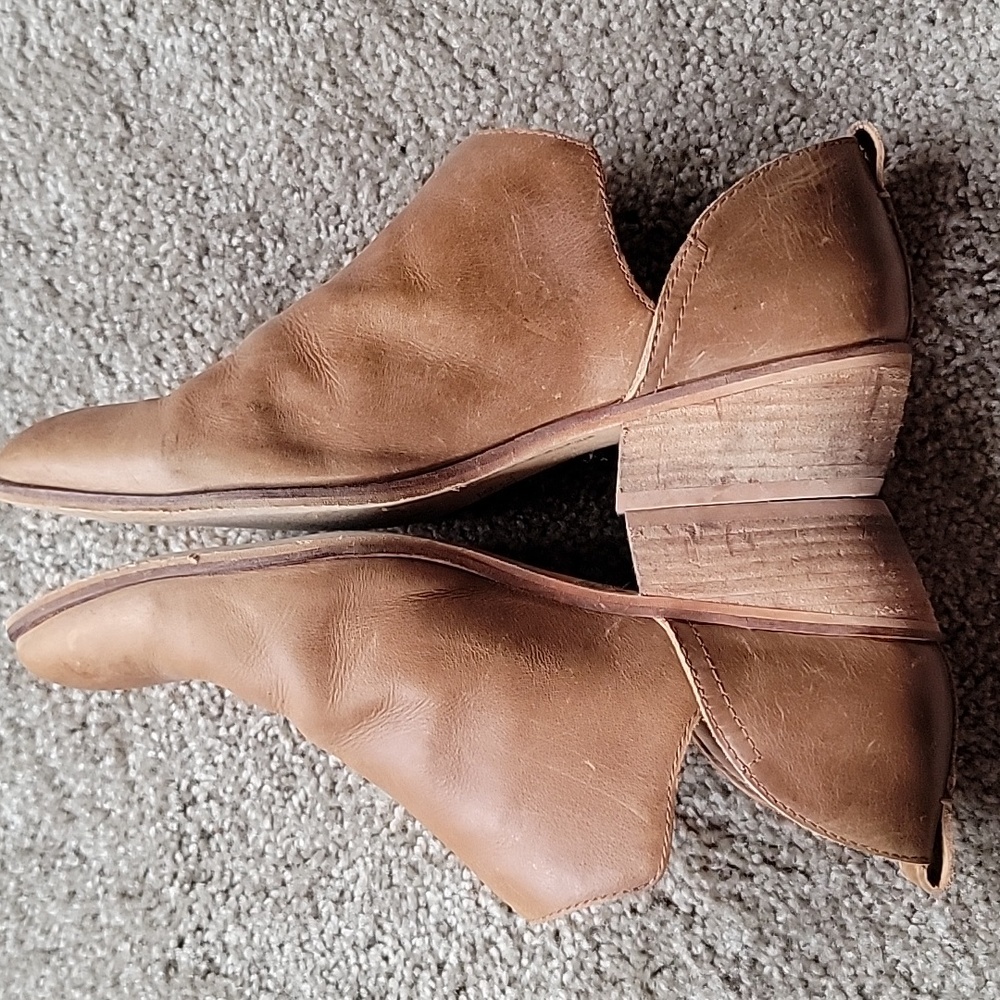 Frye Leather Booties - Picture 2 of 5